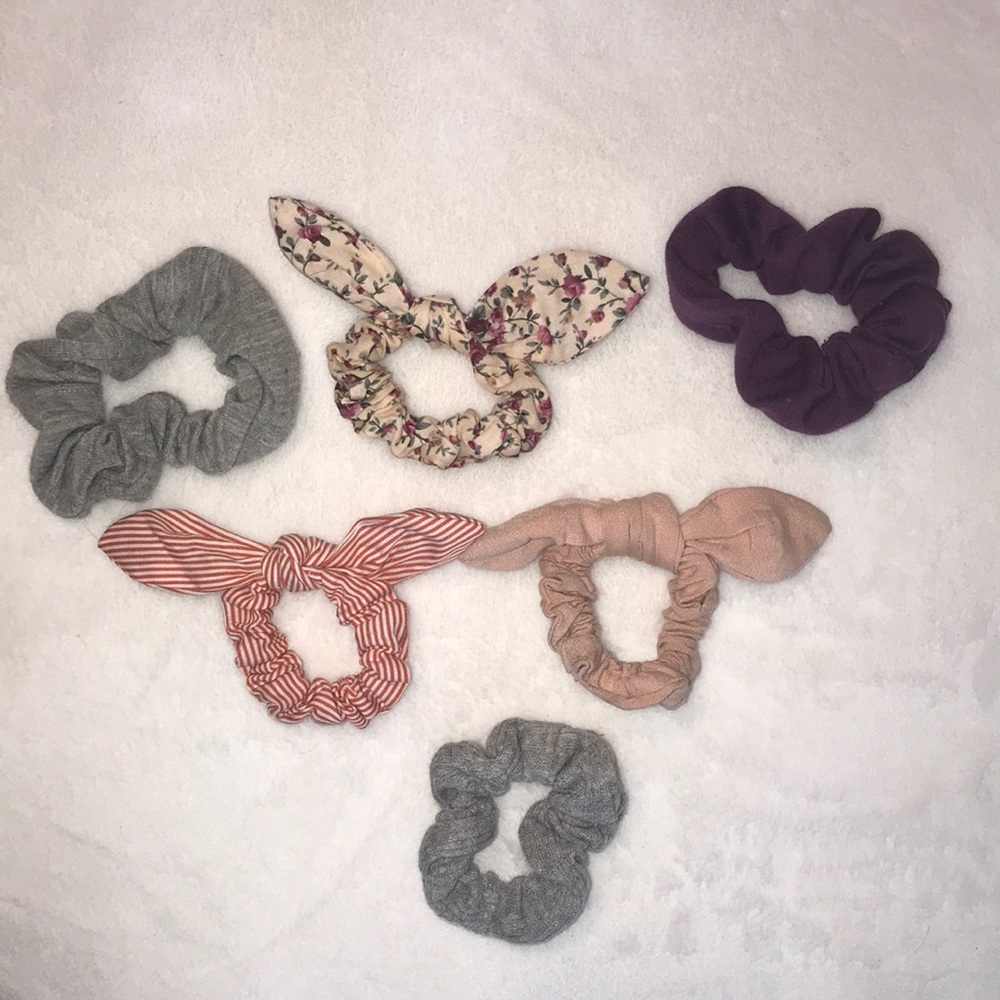 scrunchies !